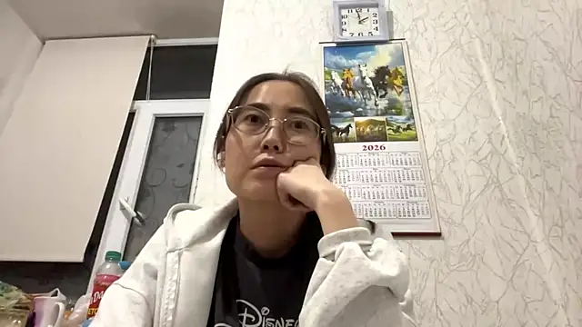 VickieTrudo online show from 30, 5, 2026