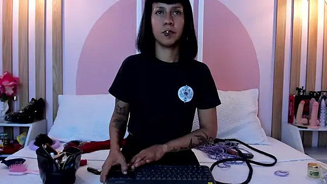 Valkiriia wiine online show from 26, 6, 2026