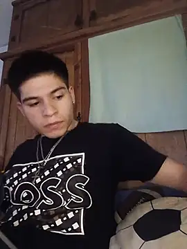 Snapshot of Oliver_LA chatting on 26, 7, 2026 Oliver LA online show from 26, 7, 2026