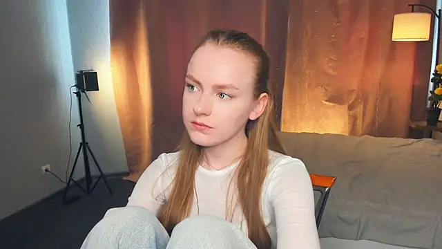 Snapshot of TrishaStoecker chatting on 7, 6, 2026 TrishaStoecker online show from 7, 6, 2026