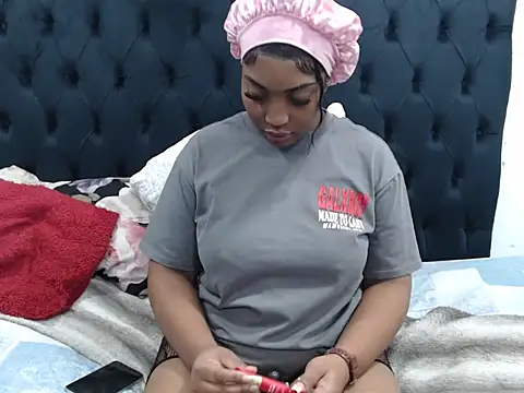 Dope Chick online show from 4, 6, 2026