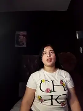 Snapshot of Andreynayoana_18 chatting on 22, 5, 2026 Andreynayoana 18 online show from 22, 5, 2026