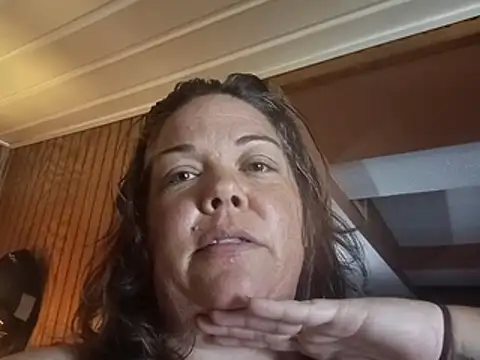 ThunderTwat87 online show from 1, 7, 2026