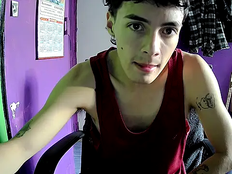 Snapshot of crisanto8 chatting on 25, 5, 2026 crisanto8 online show from 25, 5, 2026