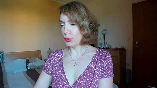 Snapshot of SummerLiza chatting on 15, 6, 2026 SummerLiza online show from 15, 6, 2026