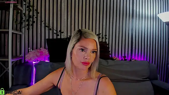 Snapshot of Betty_Brock chatting on 13, 6, 2026 Betty Brock online show from 13, 6, 2026