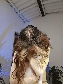 karenarango online show from 13, 7, 2026