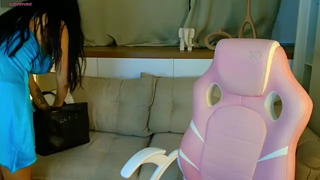 Rose Desiree online show from 26, 6, 2026