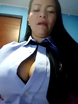 Snapshot of MONSERRAT_ETHAN chatting on 21, 6, 2026 MONSERRAT ETHAN online show from 21, 6, 2026