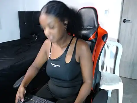 sexy brunette206 online show from 23, 5, 2026