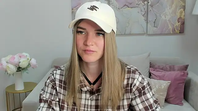 RoxyReignn online show from 19, 6, 2026