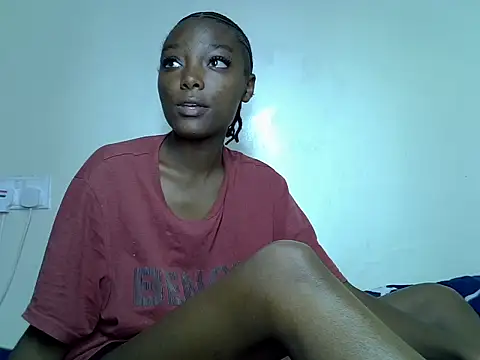 Snapshot of Tasha_Arianah chatting on 3, 7, 2026 Tasha Arianah online show from 3, 7, 2026