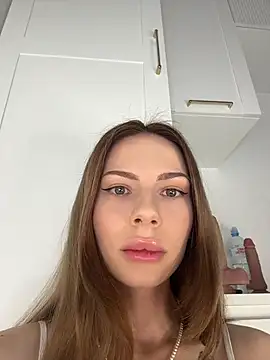Snapshot of Ms_Luna_ chatting on 12, 7, 2026 Ms Luna online show from 12, 7, 2026