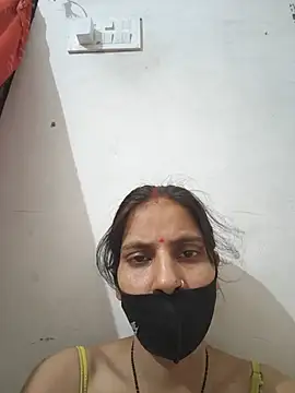 Snapshot of Neha-ji chatting on 3, 7, 2026 Neha-ji online show from 3, 7, 2026