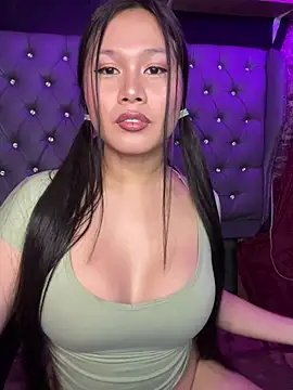Snapshot of make_yours44 chatting on 19, 7, 2026 make yours44 online show from 19, 7, 2026