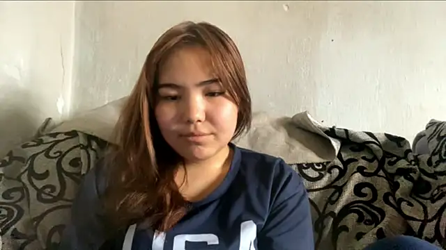 Snapshot of Molly_Teddy chatting on 8, 8, 2026 Molly Teddy online show from 8, 8, 2026