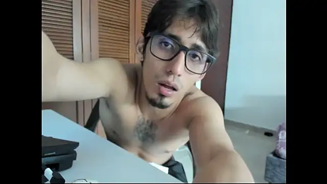 Snapshot of SrIncognito666 chatting on 15, 6, 2026 SrIncognito666 online show from 15, 6, 2026