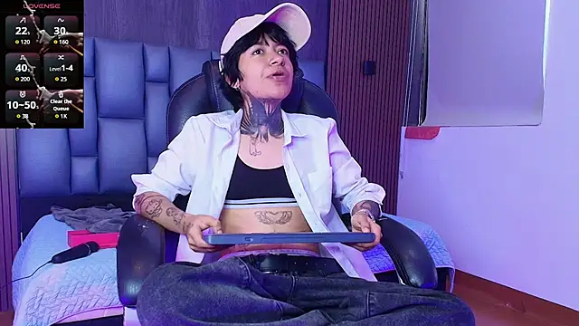 Snapshot of hottiesjuls chatting on 11, 7, 2026 hottiesjuls online show from 11, 7, 2026