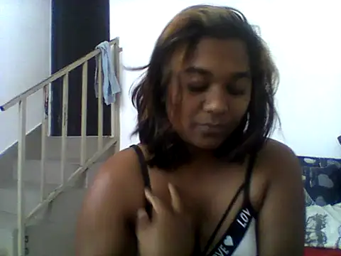 Snapshot of MiaReed667 chatting on 27, 5, 2026 MiaReed667 online show from 27, 5, 2026