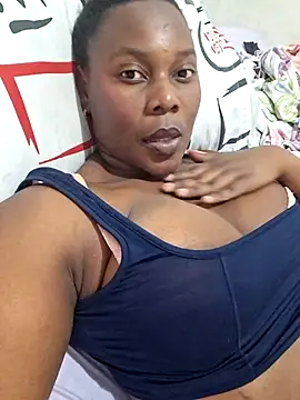 Snapshot of naomygomez27 chatting on 20, 7, 2026 naomygomez27 online show from 20, 7, 2026