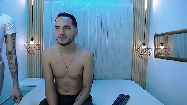 CarolinaySebas online show from 8, 7, 2026