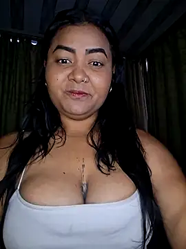 Snapshot of DEISY_8670 chatting on 19, 6, 2026 DEISY 8670 online show from 19, 6, 2026