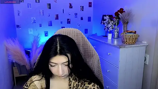 Snapshot of Vanessa_LimX chatting on 28, 6, 2026 Vanessa LimX online show from 28, 6, 2026