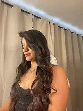 Amel Rosse online show from 17, 7, 2026