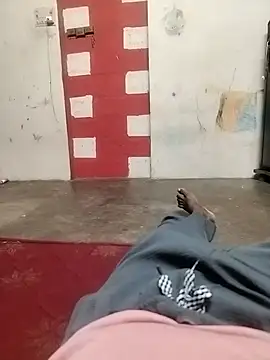 Snapshot of bossmagi chatting on 11, 11, 2025 bossmagi online show from 11, 11, 2025