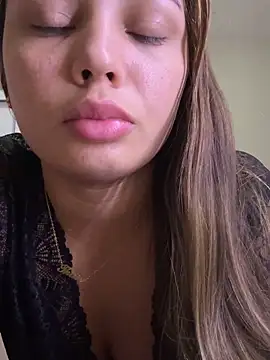 Snapshot of melamorim24 chatting on 1, 6, 2026 melamorim24 online show from 1, 6, 2026
