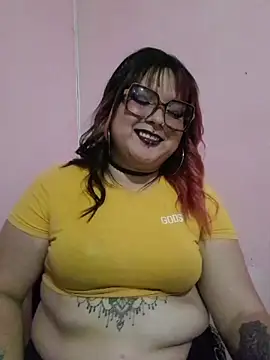 curvy latina online show from 6, 8, 2026