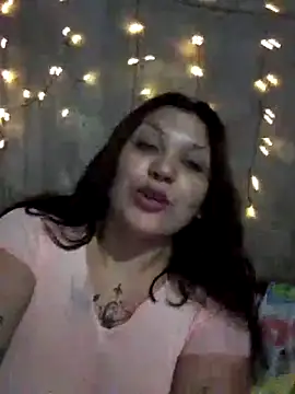Snapshot of juliial chatting on 28, 5, 2026 juliial online show from 28, 5, 2026