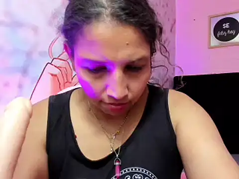Snapshot of Danna_Sg chatting on 2, 7, 2026 Danna Sg online show from 2, 7, 2026