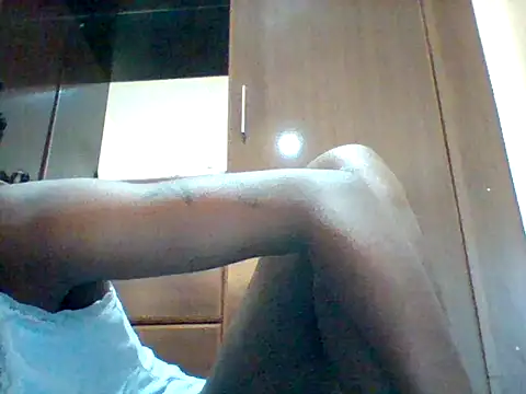 Snapshot of zainaxxxxx chatting on 2, 7, 2026 zainaxxxxx online show from 2, 7, 2026