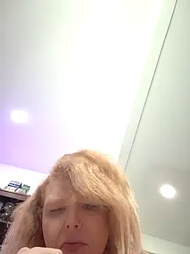 CassandraYourGoddess online show from 27, 5, 2026