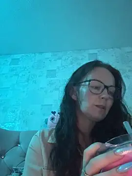 Luna-Vale online show from 27, 5, 2026