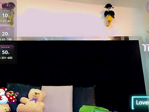MaiteCandyxx online show from 25, 6, 2026