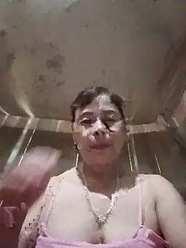 Snapshot of Kiki_sexyy chatting on 2, 7, 2026 Kiki sexyy online show from 2, 7, 2026
