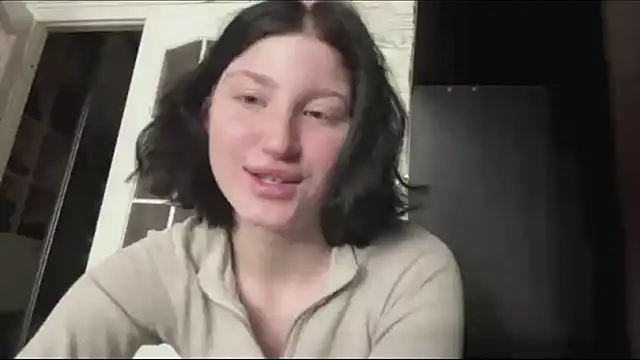 MckenzieOliver online show from 31, 5, 2026