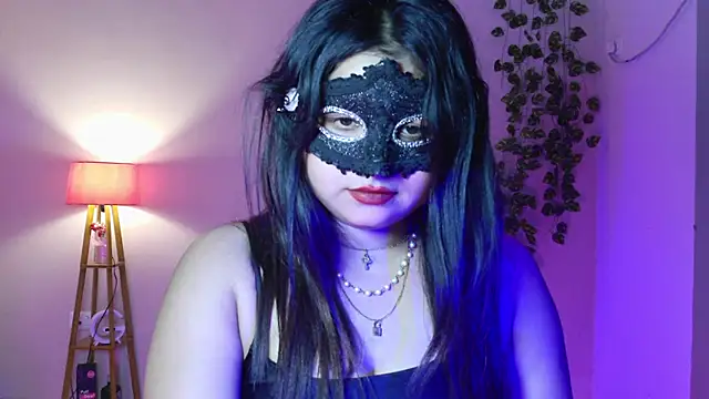 Red Heart  online show from 3, 7, 2026