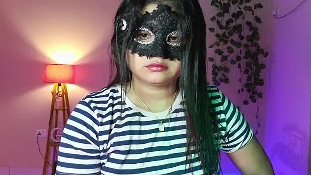 Red Heart  online show from 13, 7, 2026