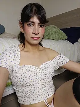 YanaSoHot online show from 5, 6, 2026