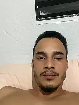 Snapshot of Kleitinho62 chatting on 2, 7, 2026 Kleitinho62 online show from 2, 7, 2026
