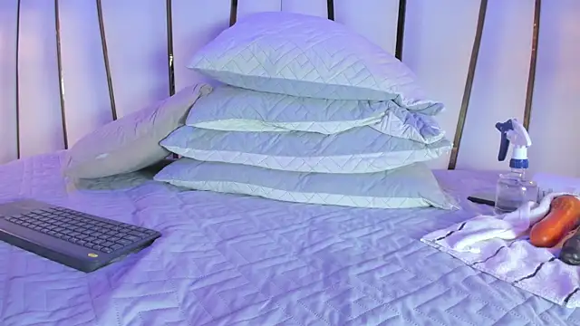 ScarletMilf 1 online show from 15, 6, 2026