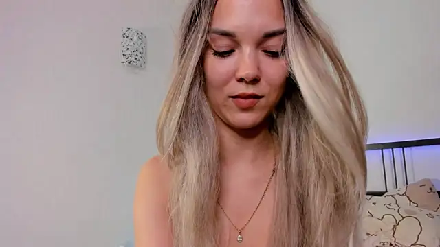 Snapshot of Flora_Meooww chatting on 21, 6, 2026 Flora Meooww online show from 21, 6, 2026