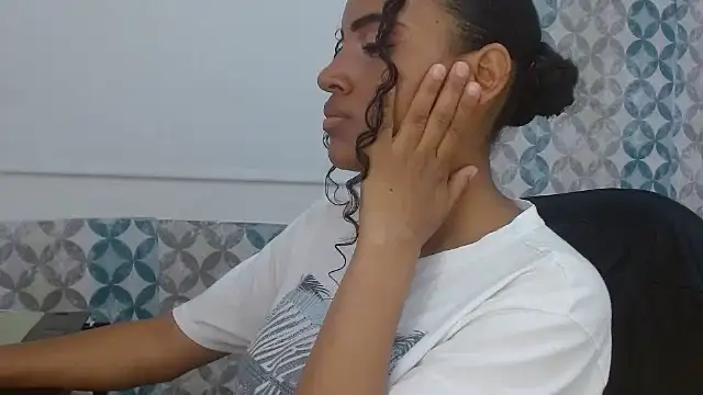 Isabellacarson online show from 25, 6, 2026