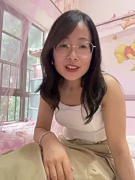 Snapshot of TangTang0530 chatting on 12, 6, 2026 TangTang0530 online show from 12, 6, 2026
