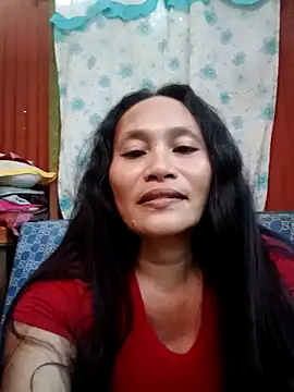 Snapshot of Queenslay chatting on 6, 6, 2026 Queenslay online show from 6, 6, 2026