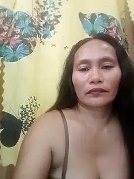 Snapshot of Queenslay chatting on 29, 6, 2026 Queenslay online show from 29, 6, 2026