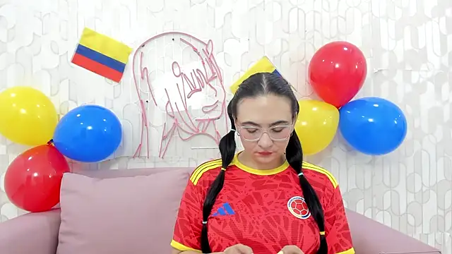 Snapshot of Lunna_Ferrer chatting on 27, 6, 2026 Lunna Ferrer online show from 27, 6, 2026